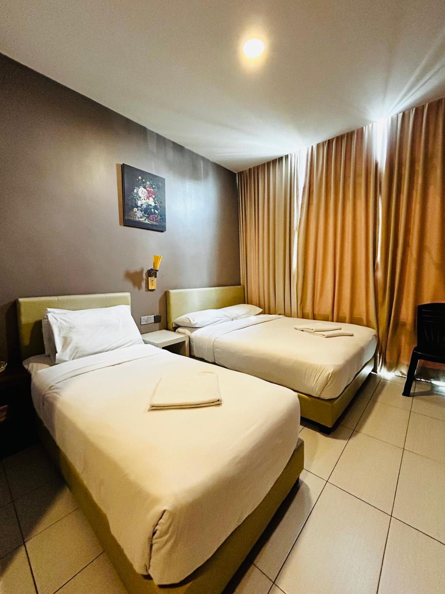 Ds Hotel อิโปห์ ภายนอก รูปภาพ